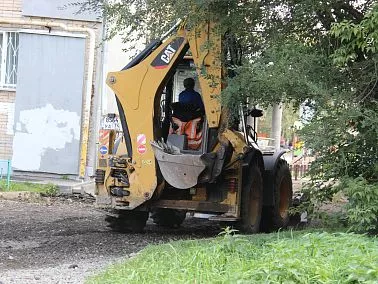 В Копейске продолжаются работы по грейдированию дорог