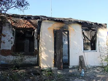 После пожара в Старокамышинске семье нужна помощь горожан
