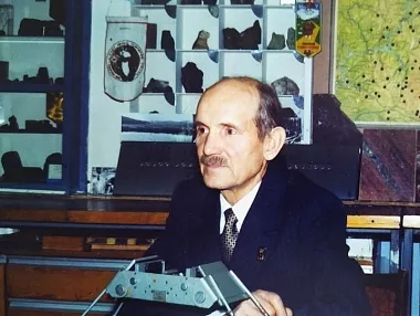 Как учитель геологии воспитал два поколения искателей сокровищ