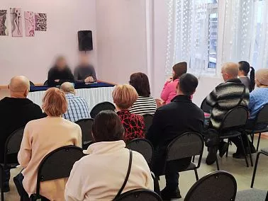 Сотрудники полиции Копейска предупредили родных участников СВО о мошенничестве в интернете