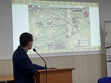 В Копейске провели урок мужества «Блокадный хлеб»