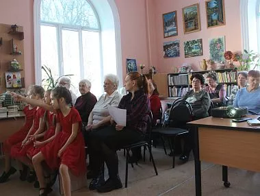 «Первый блин — комам»: библиотечный праздник Масленицы в Копейске