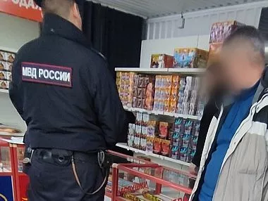 В Копейске пресекают незаконную торговлю пиротехникой