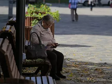 Администрация Копейска предупреждает: мошенники звонят пенсионерам на городские телефоны