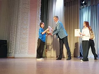 Копейск отметил лучших волонтёров года