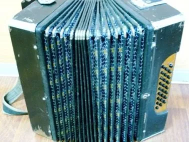 Гармонь, что пела о душе народной