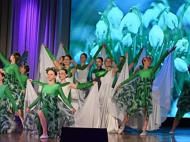 Сегодня отметили лучших педагогов Копейска