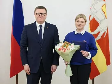 Депутат из Копейска Наталья Никанорова получила Благодарственное письмо Президента России