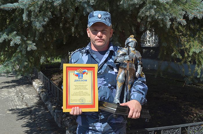 Сотрудник копейской ИК-6 стал призером областного конкурса