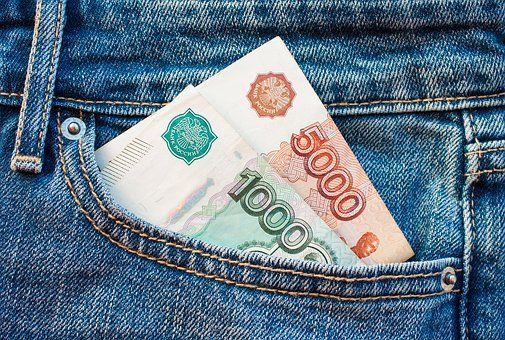 На Южном Урале стало вдвое меньше фальшивых банкнот
