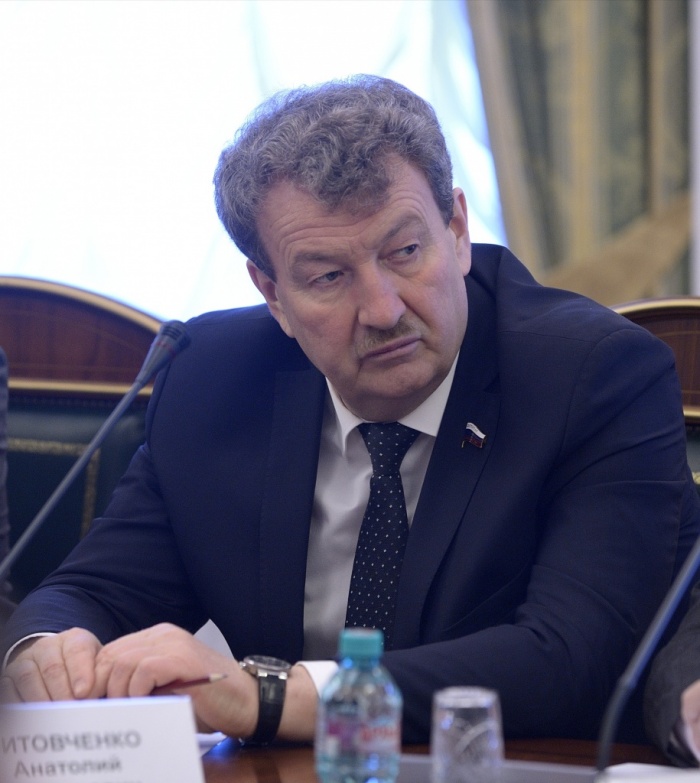 Анатолий Литовченко призвал своего коллегу по Госдуме к объективности
