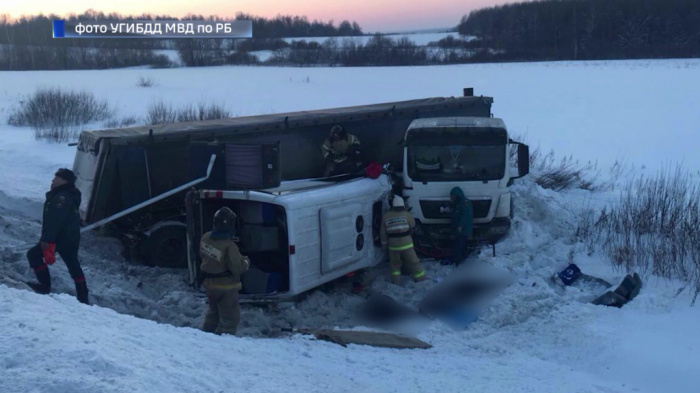 Девять человек погибли в страшной аварии между Челябинском и Уфой