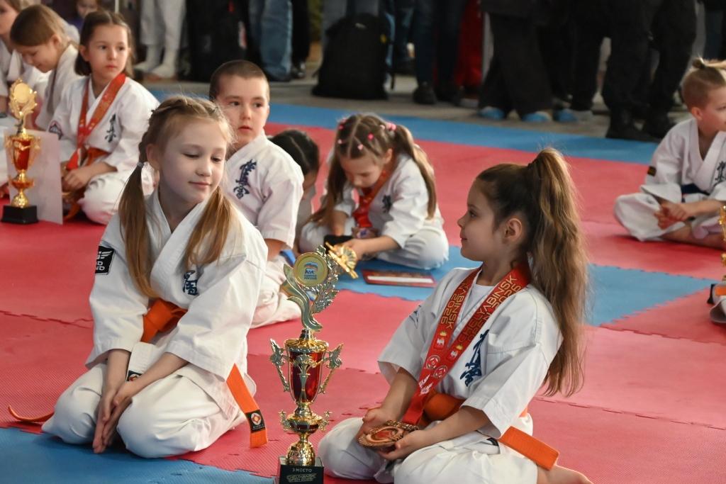На татами Копейска боролись за путёвки в Токио