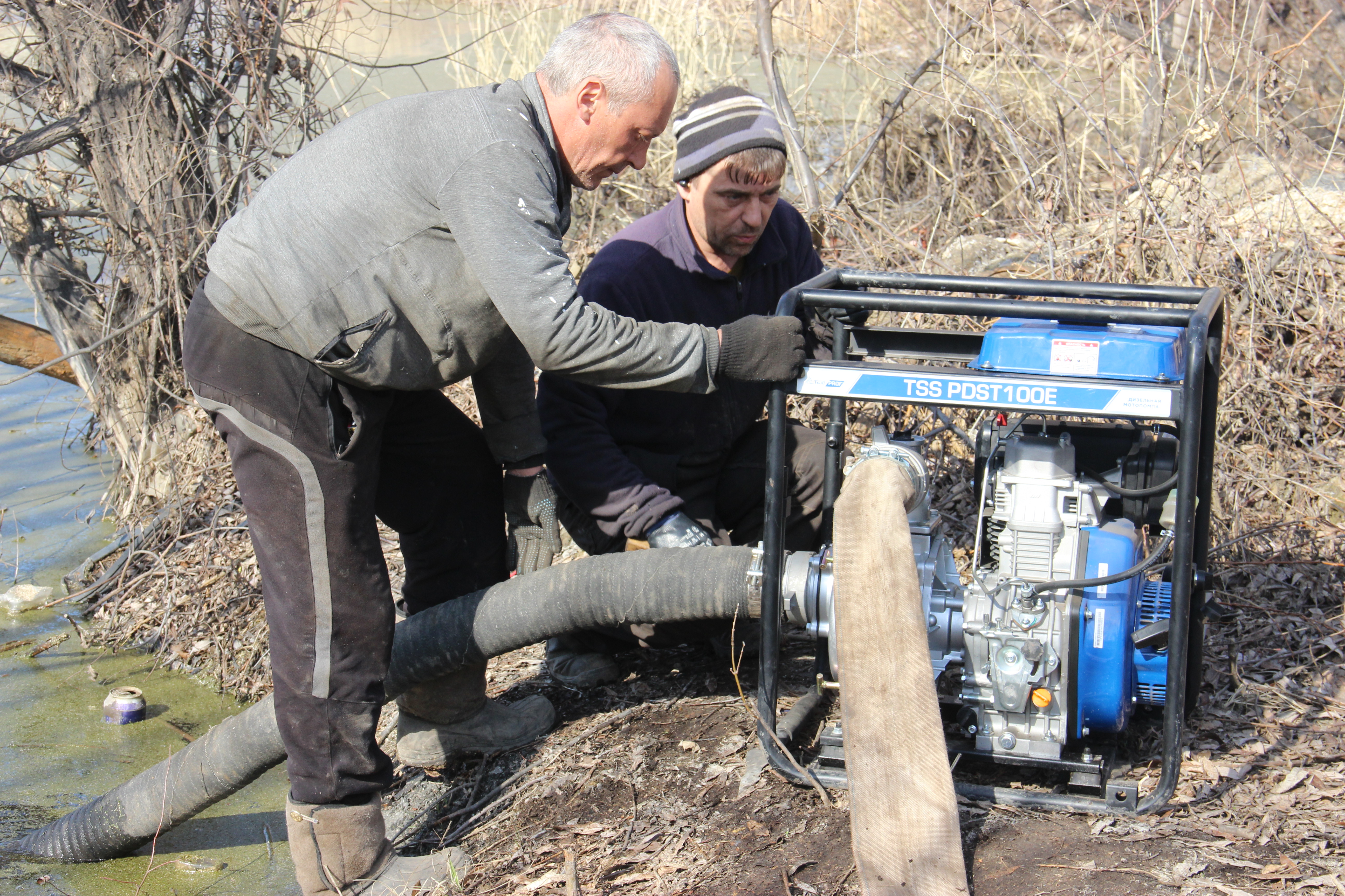 В Копейске началась превентивная откачка талых вод