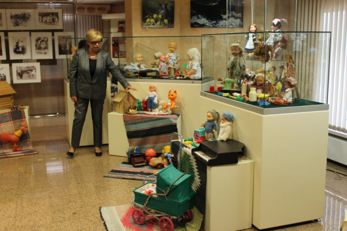 В краеведческом музее открылась уникальная экспозиция советских игрушек