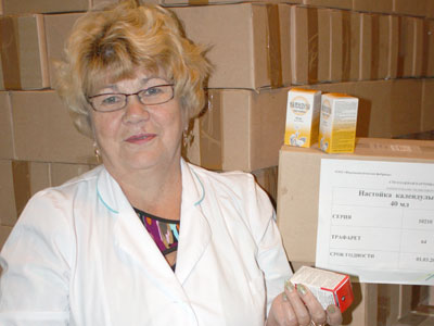 Сотрудница фармацевтической фабрики Копейска Надежда Галимханова знает все о лекарственных травах