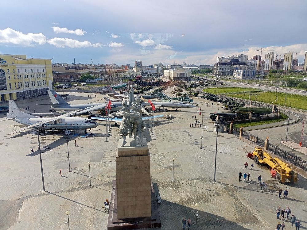 Журналист «КР» посетил самый большой музей военной техники в стране