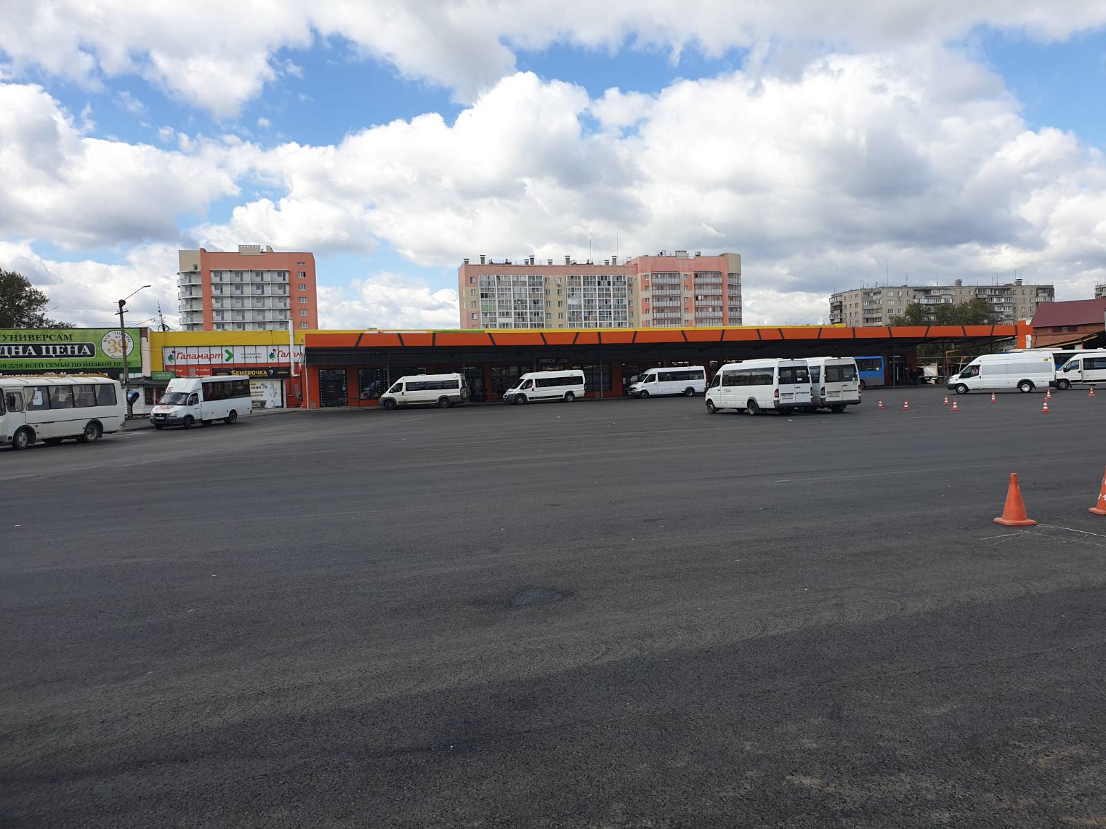 Завершен ремонт асфальтового покрытия на автостанции