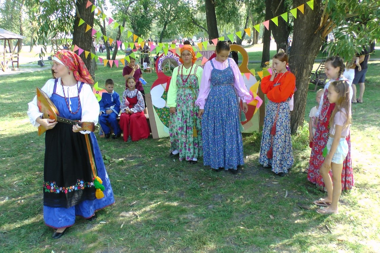 Погода в копейске на день. День поселка в Чернянке 28.08.2022.