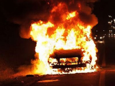 В Тугайкуле сгорели три автомобиля