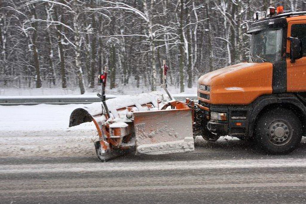 Дорожники Челябинска рассказали, как будут чистить снег