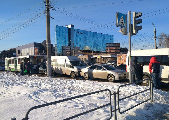 В Челябинске произошло крупное ДТП с автобусом