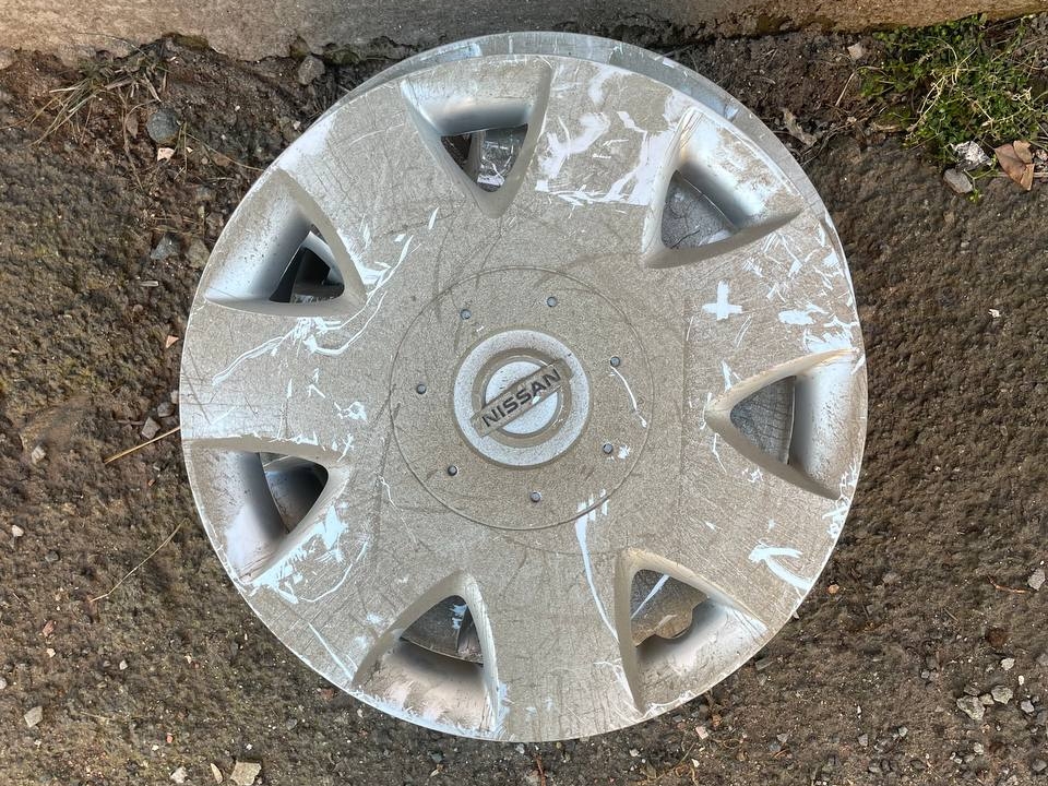 В Копейске задержали подозреваемого в серии краж колёсных колпаков