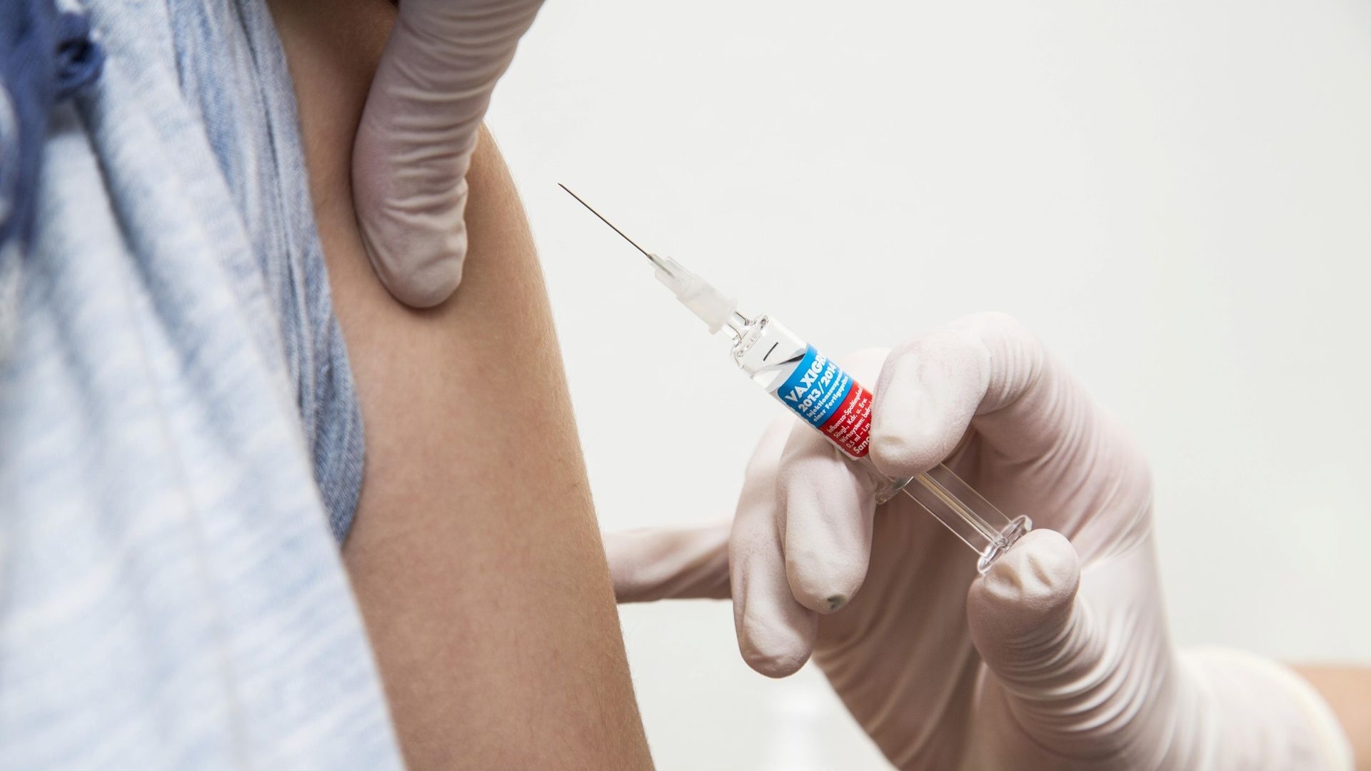 Вакцинацию от гриппа на Южном Урале продлят до 20 декабря