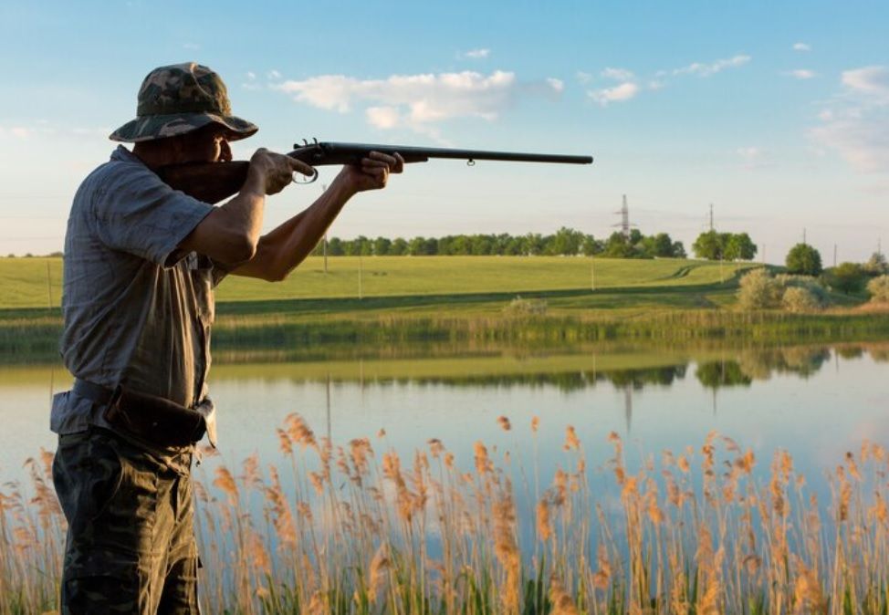 Копейским охотникам напомнили правила обращения с оружием