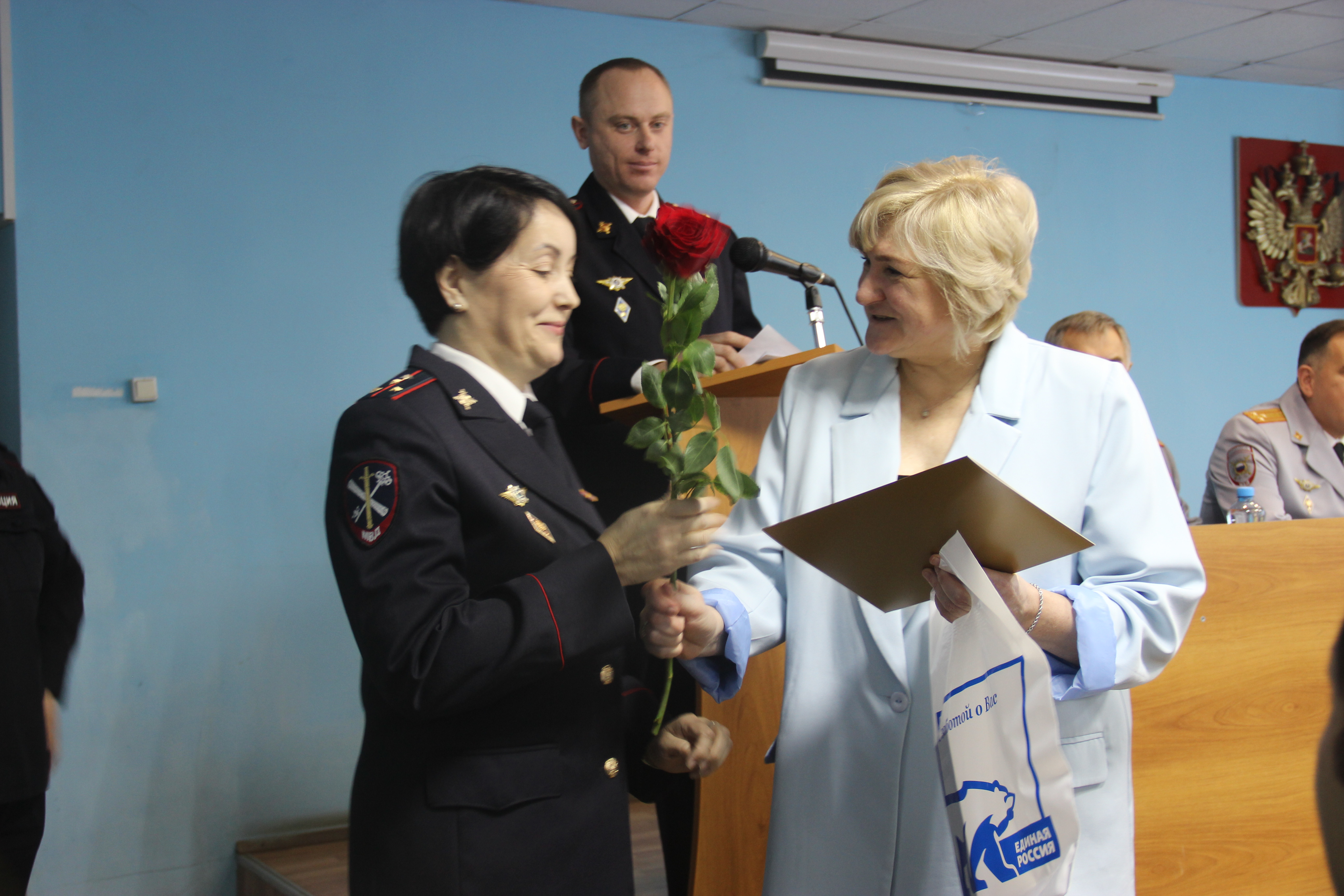 В Копейске торжественно отметили День органов внутренних дел