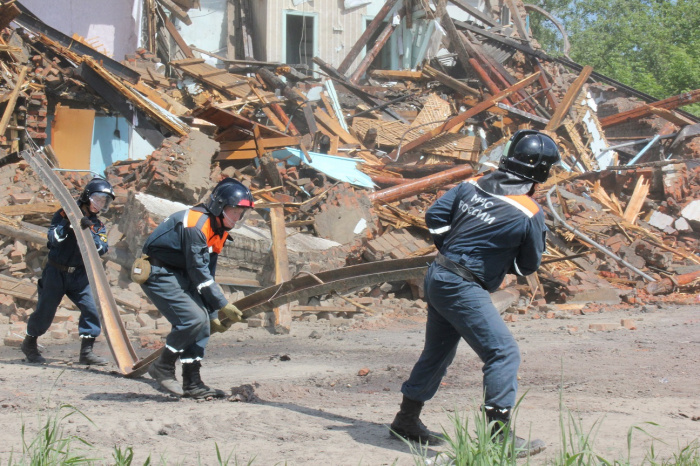 У копейских спасателей – большой опыт по разбору завалов