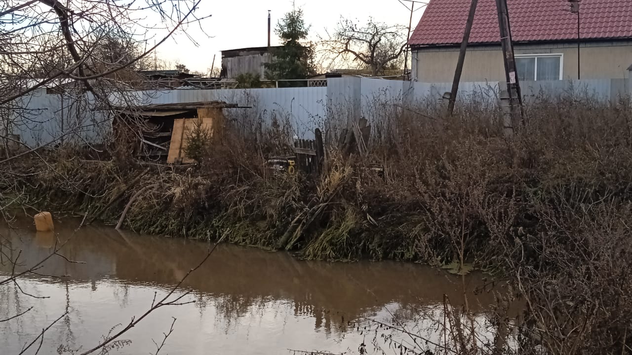 В Копейске занимаются откачкой воды