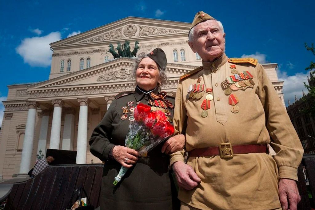  75 тысяч и 50 тысяч рублей каждому ветерану. Путин анонсировал выплаты к юбилею Победы