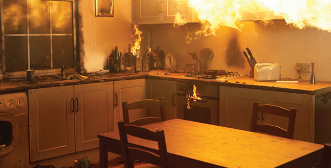 Кухня сгорела в квартире по улице Борьбы