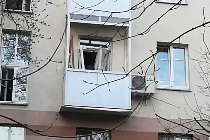 В московской квартире взорвался электросамокат