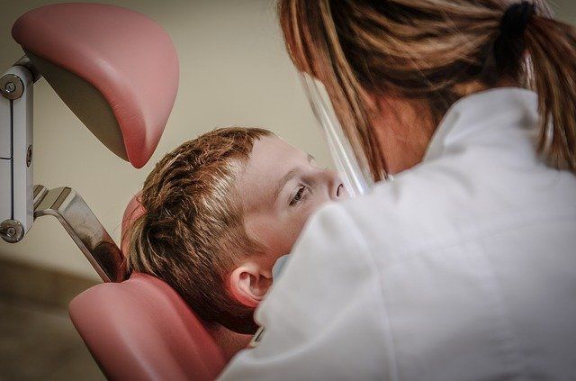 В областной детской больнице детям будут лечить зубы под наркозом бесплатно