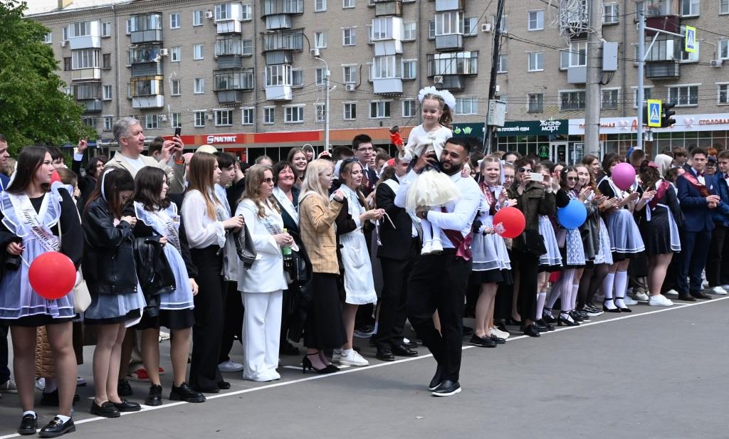 Ни пуха ни пера, выпускники Копейска!