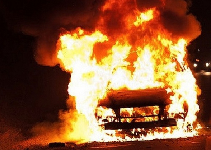 В поселке Потанино сгорел автомобиль