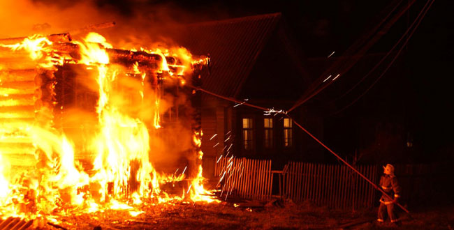 Жилой дом сгорел в Копейске