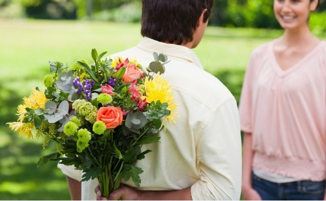 Первое свидание: выбираем цветы для дамы сердца