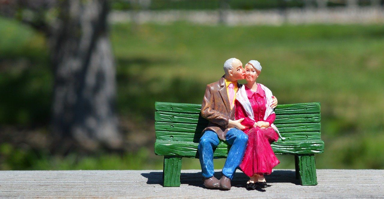 Копейские пенсионеры получили единовременную выплату