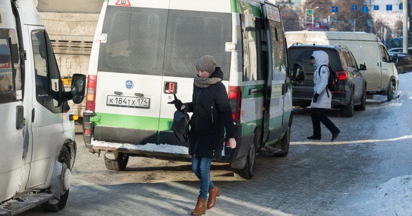 В Челябинске наказали рублем владельца маршрутки, за рулем которой был нелегал