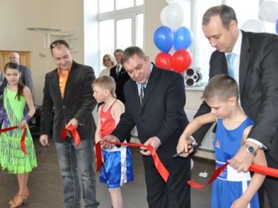У школы бокса Старокамышинска второй день рождения