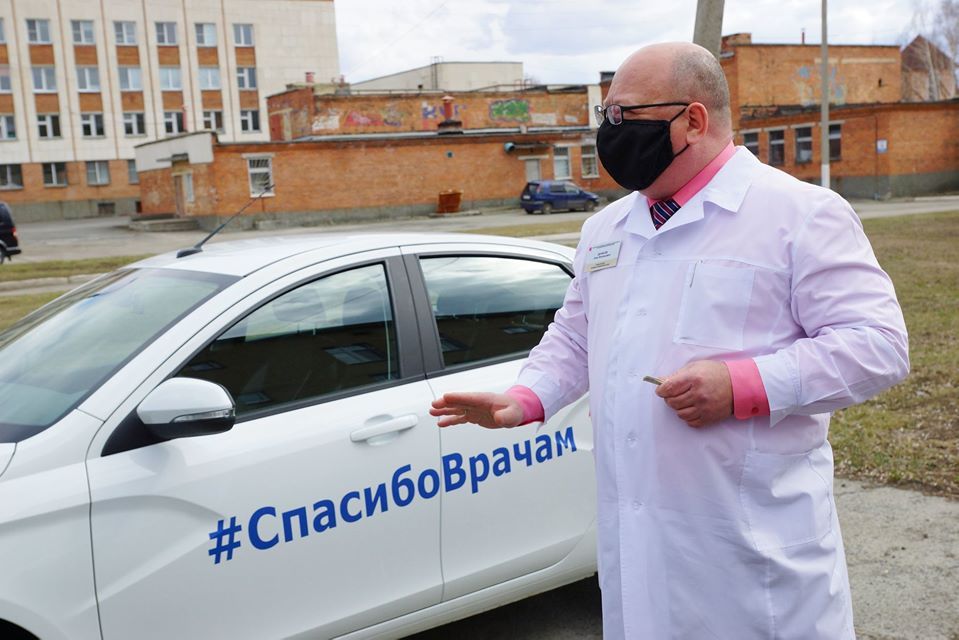 Медиков в Челябинской области могут изолировать в гостиницах