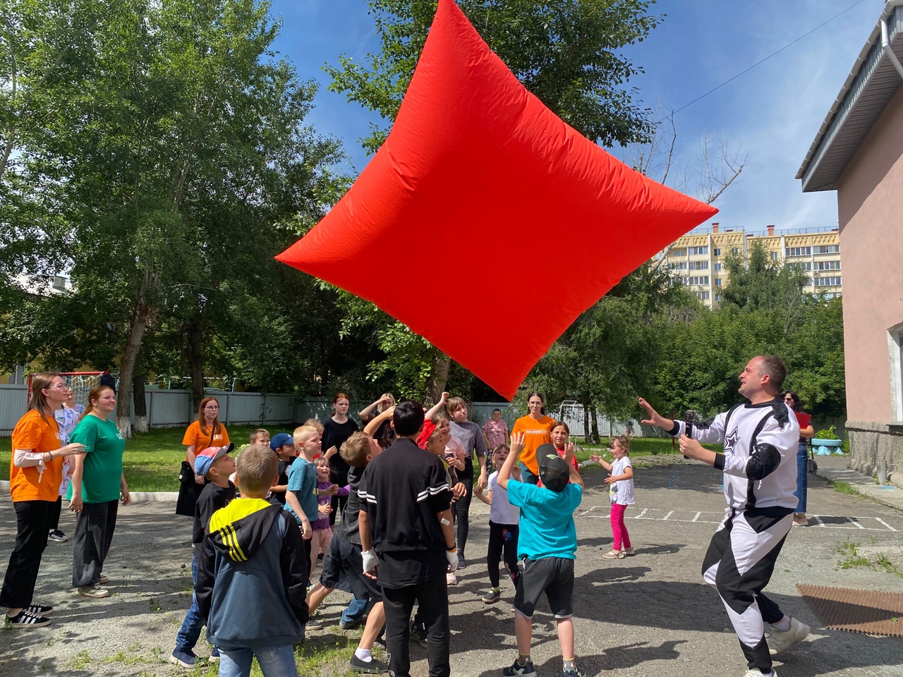 В Копейске состоялся праздник для особенных семей