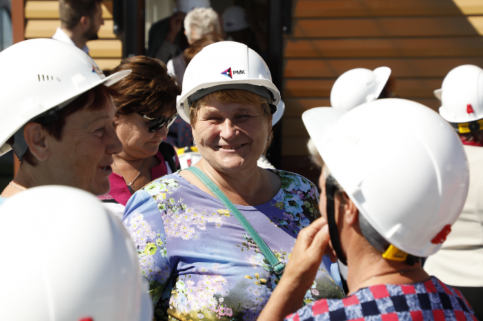 Жители Сосновского района посетили с экскурсией Михеевский ГОК