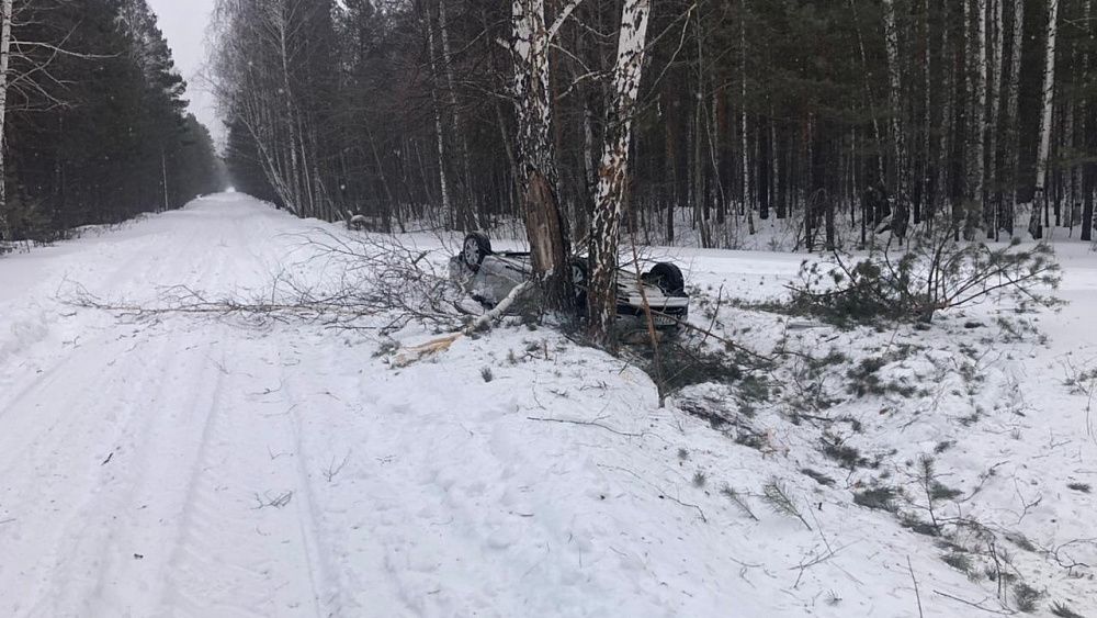 В Челябинской области в аварии погибла водитель легкового автомобиля