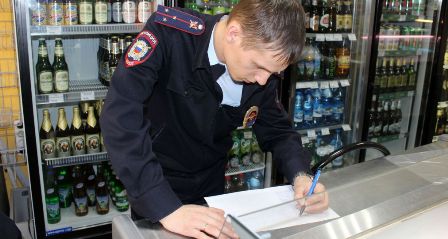 В Копейске под суд пойдет продавец, которая торговала алкоголем без лицензии