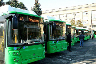 В Челябинске выйдут в рейсы еще 17 новеньких автобусов