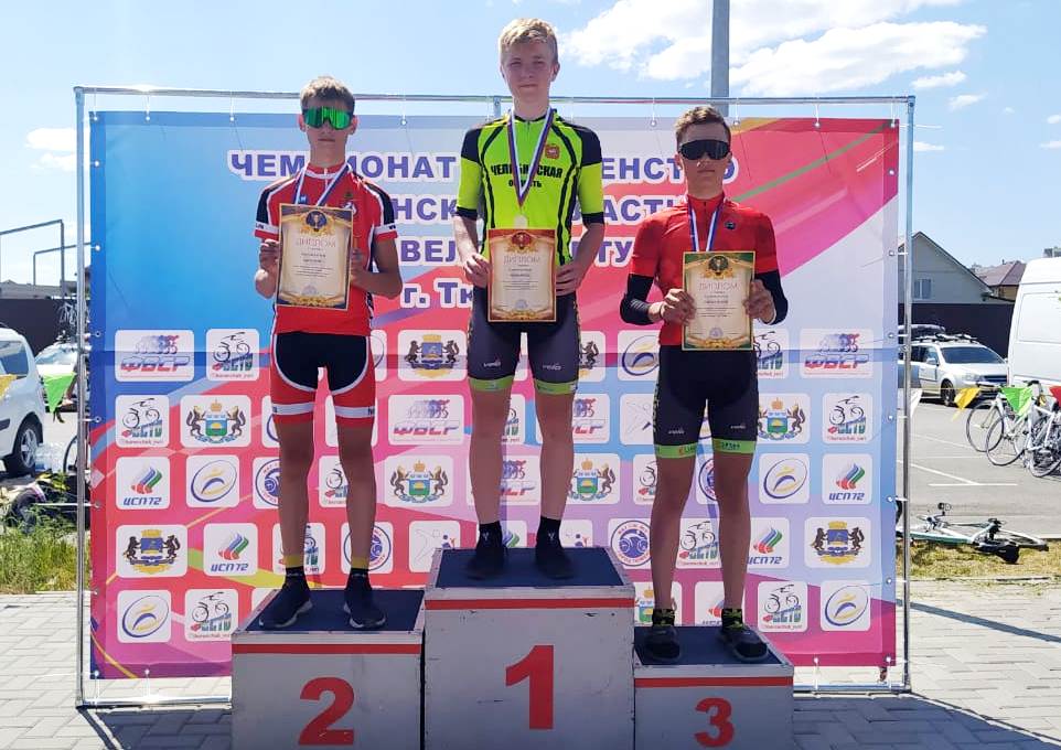 В День России пять велосипедистов завоевали победы для Копейска